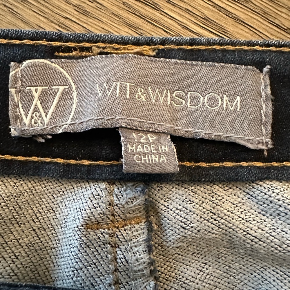 Wit & Wisdom Indigo Skinny Jeans - Picture 4 of 5